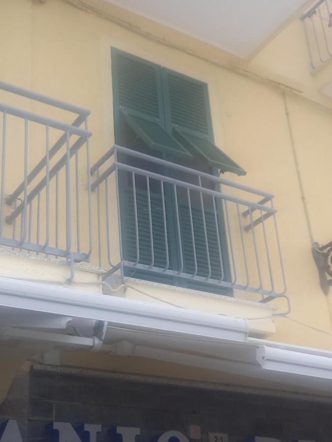 Hotel Danio Lungomare Alassio Exteriör bild
